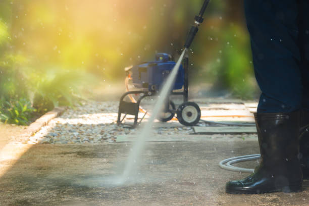 Best Pool Deck Cleaning  in Hamilton College, NY